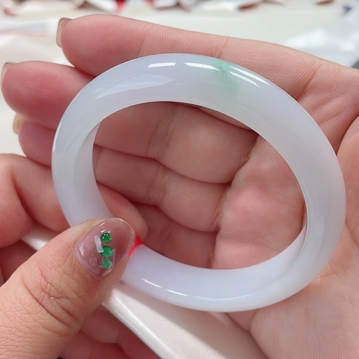 翡翠手镯未镶嵌缅甸翡翠手镯55圈