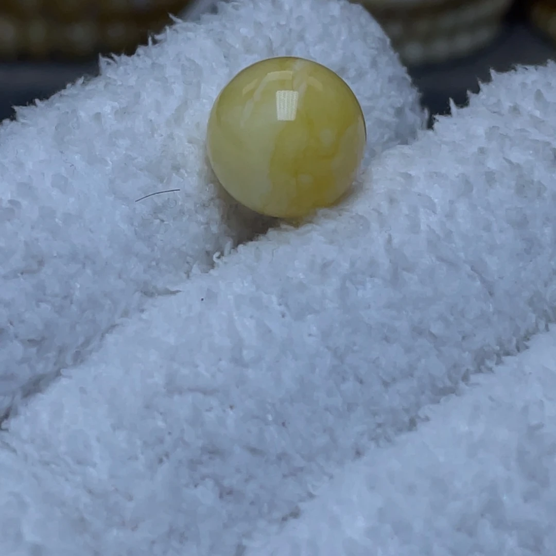 裸石蜜蜡未镶嵌哈*米蜜蜡圆珠