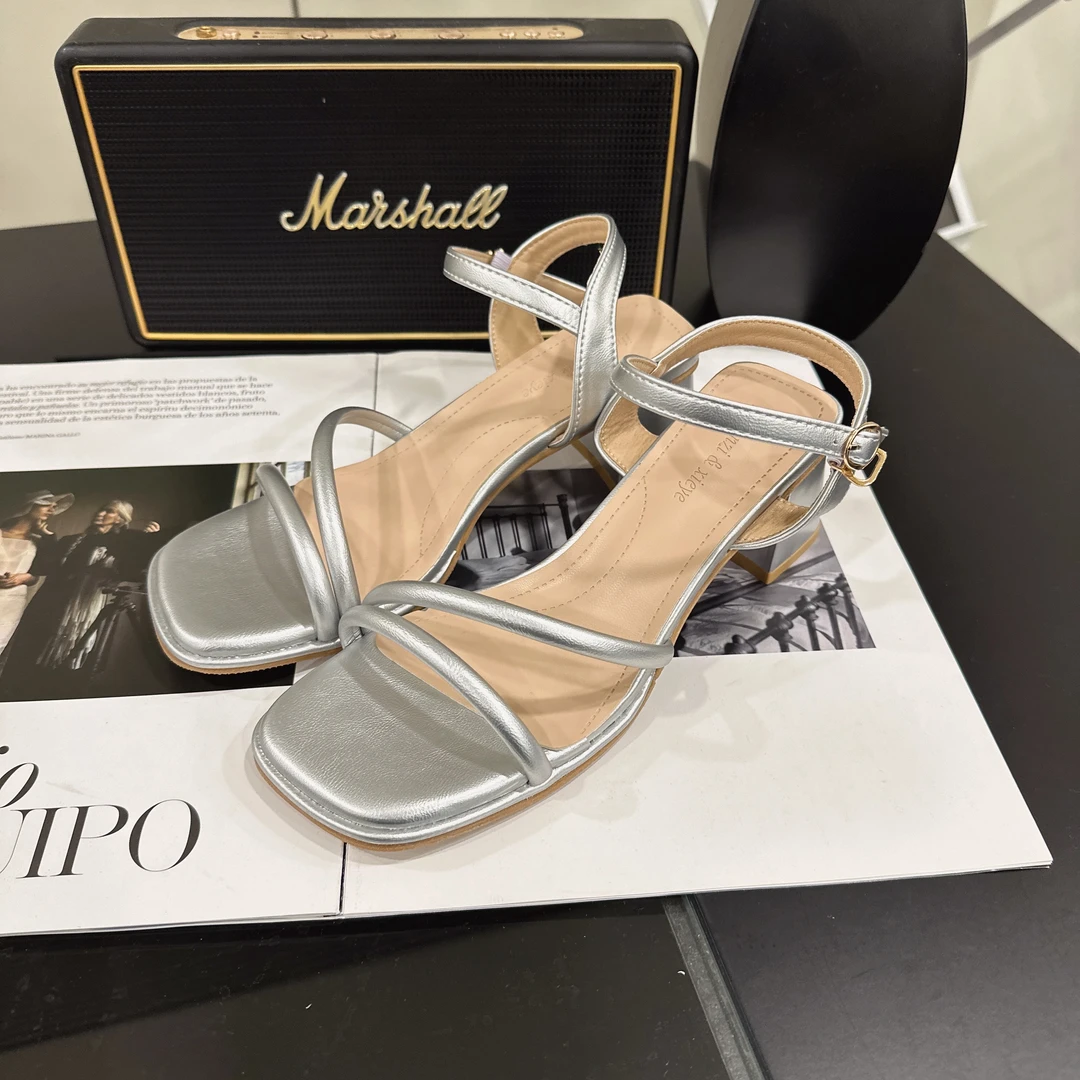 【ZMMY严选私服】新款时尚百搭一字带粗跟高跟凉鞋5041006