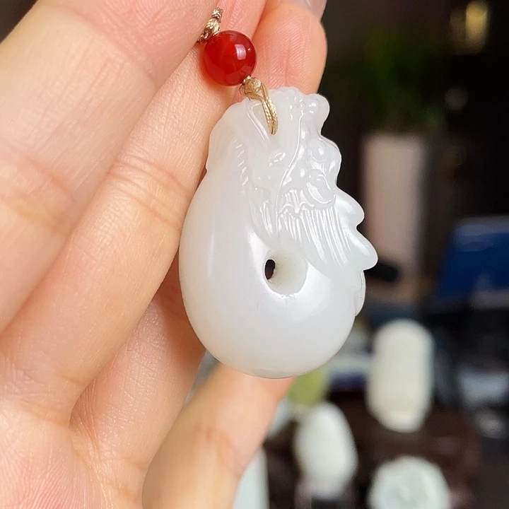 和田玉未镶嵌颈饰定制发货