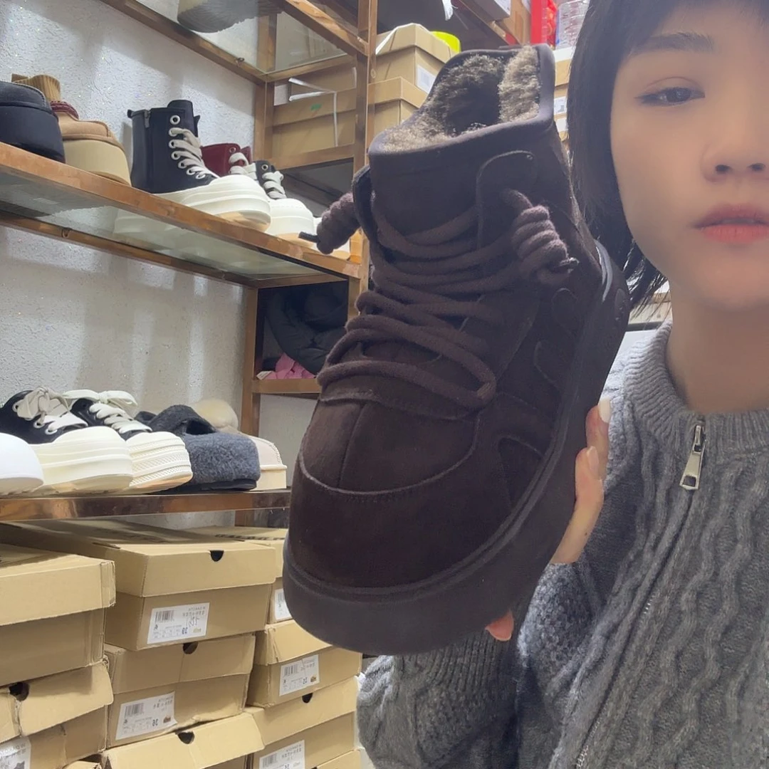 花***猴35码咖色卡皮巴拉