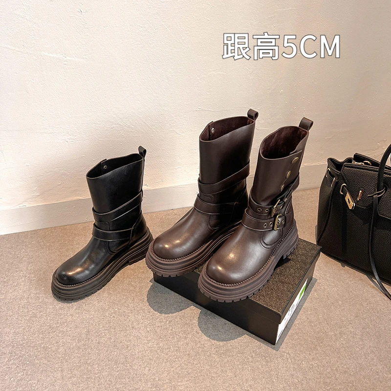皮带扣厚底靴子女美拉德中筒短靴女2025新款英伦风复古棕色马丁靴