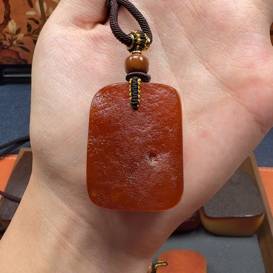 蜜蜡未镶嵌吊坠(赠链)