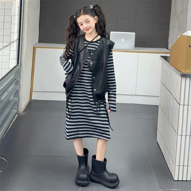 女童马甲套装春秋2025新款大童韩系穿搭儿童秋季坎肩外穿条纹套裙