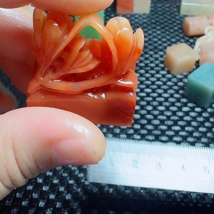 老挝石真真正正章