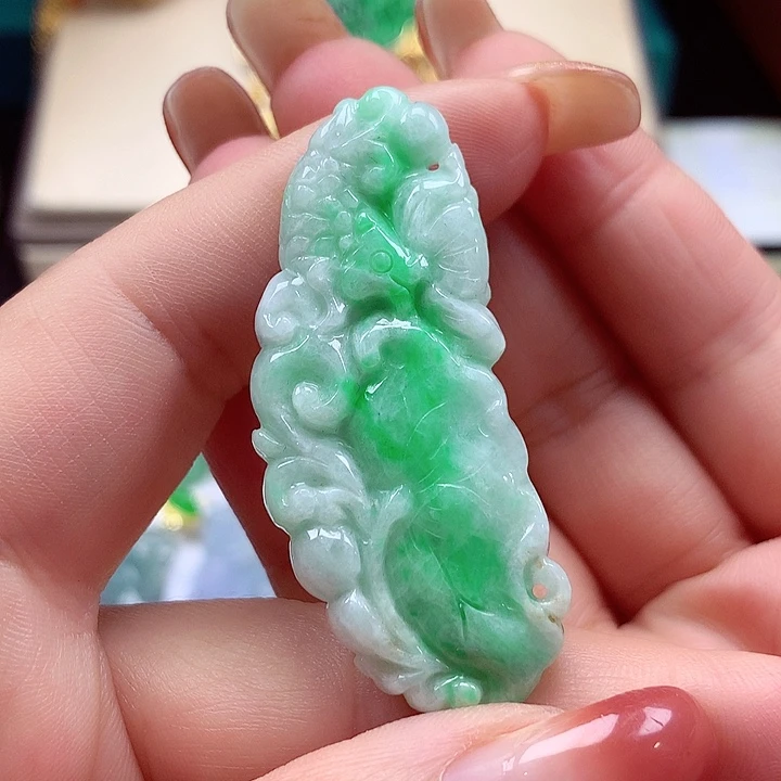 颈饰未镶嵌翡翠翡翠