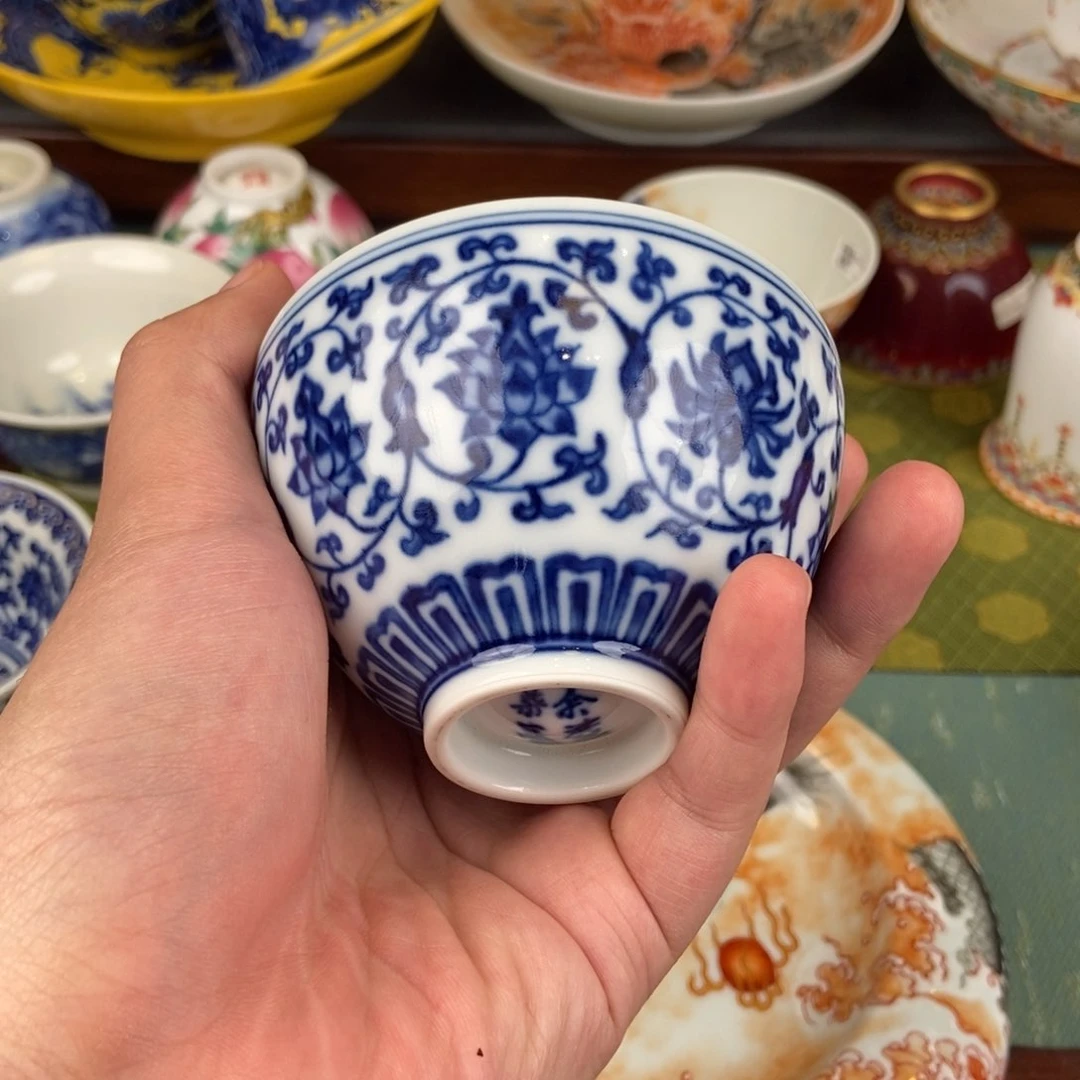 陶瓷的设计师是一个