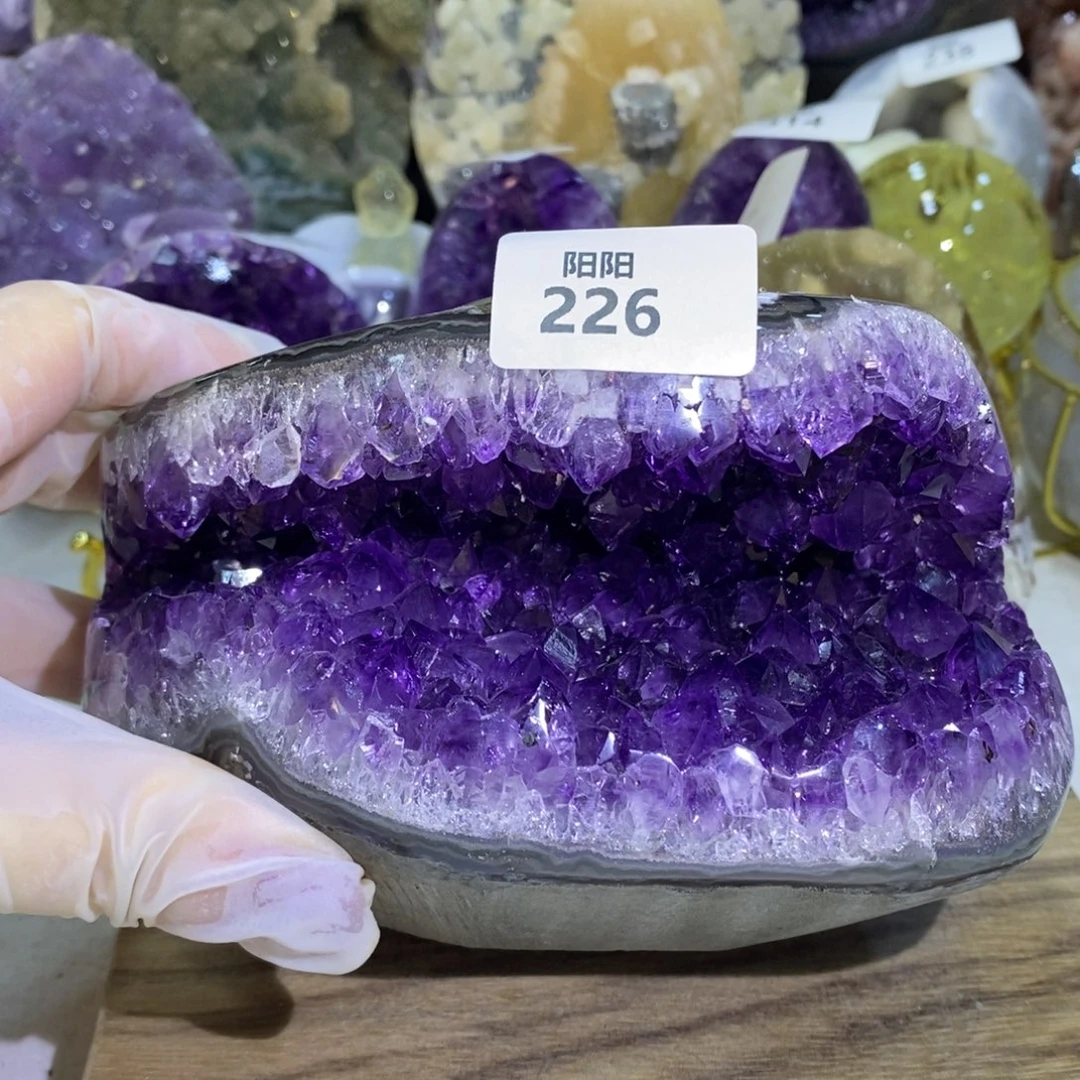 大型摆件（非配饰）未镶嵌水晶