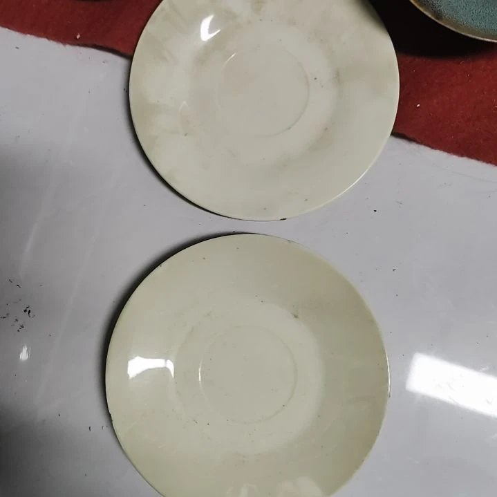 瓷片五厂，七厂，瓷器摆件，瓷片！都有微瑕疵。