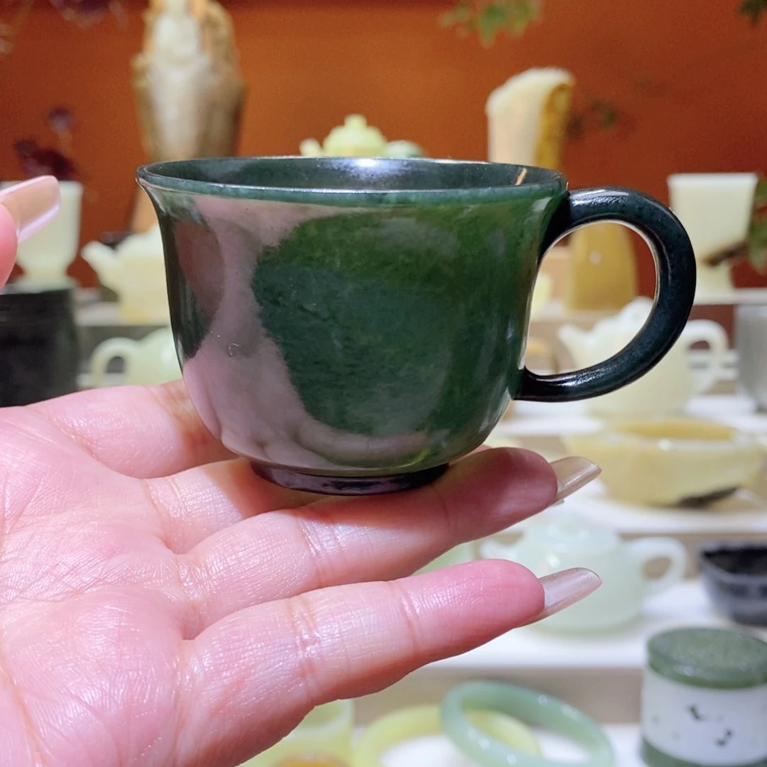 未镶嵌和田玉摆件用****9和田玉青玉杯