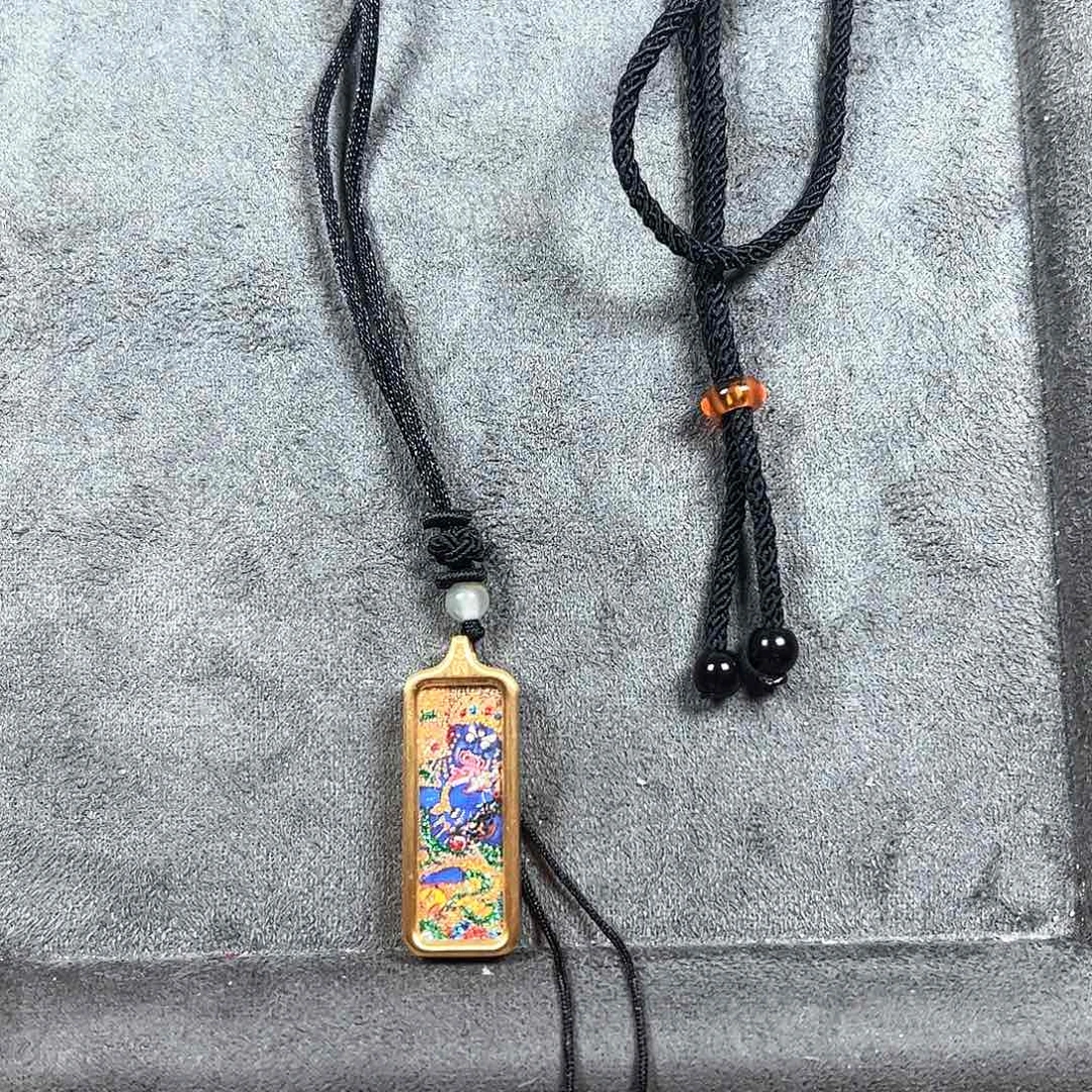 吊坠妞*黑老爷加图片上两根绳子定制