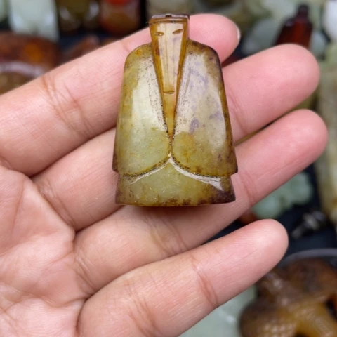 和田玉未镶嵌颈饰92