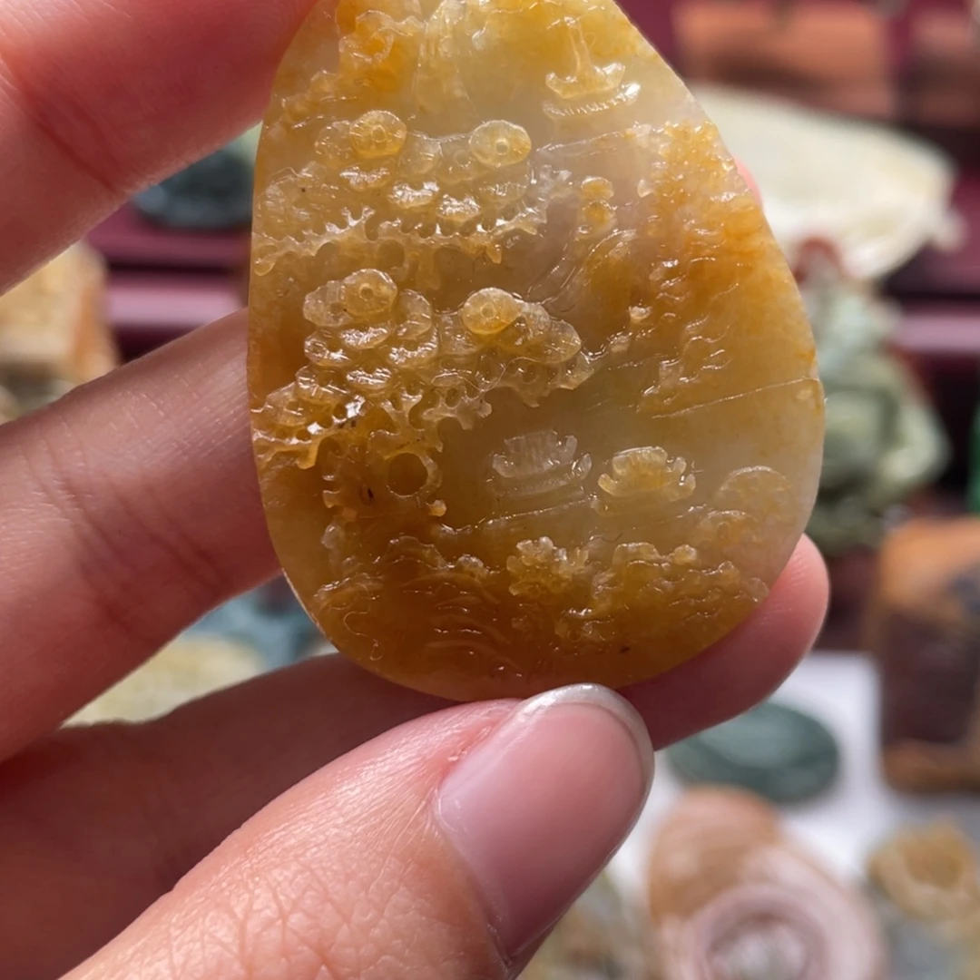 定制翡翠未镶嵌翡翠