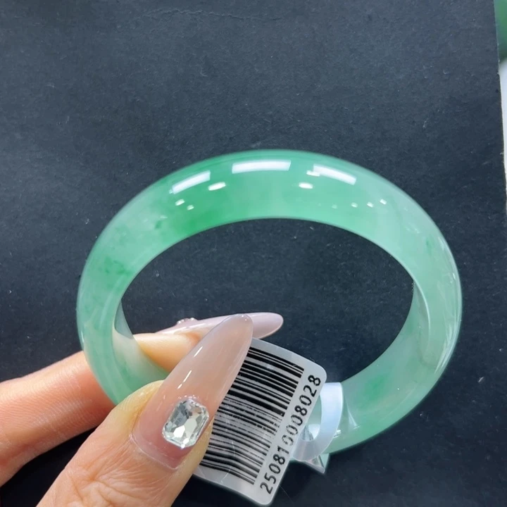 石英质玉（非洲翠）未镶嵌手镯51-52