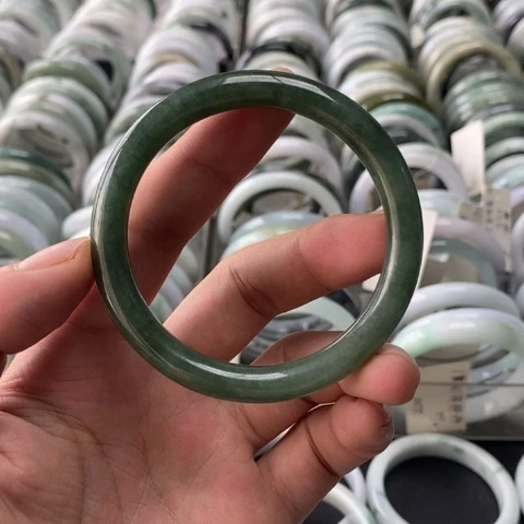 未镶嵌手镯翡翠翡翠手镯