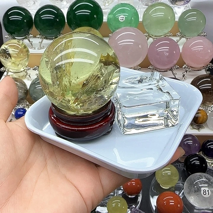 二***）未镶嵌珠宝半成品水晶