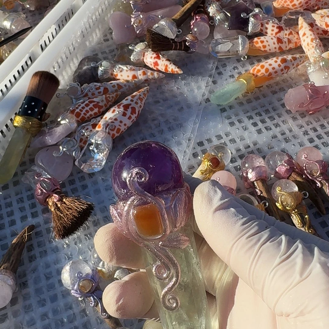 路***吗未镶嵌紫晶颈饰紫水晶