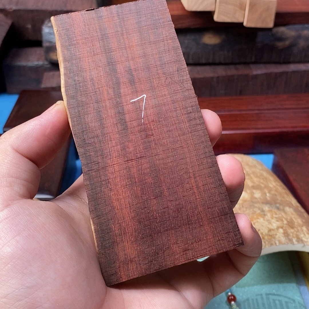 紫檀木类成套家具