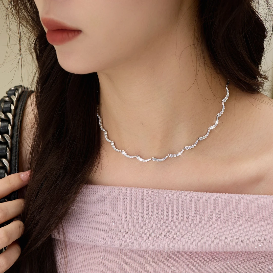 恒美娜 坠链均925银莫桑石 水波纹项链 锁骨链手工法式简约精致