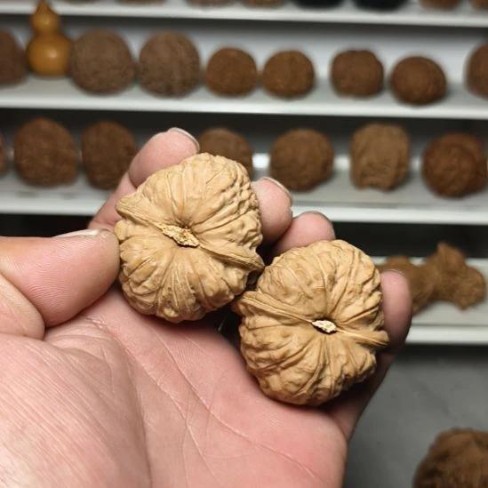 文玩核桃吊坠南瓜墩核桃