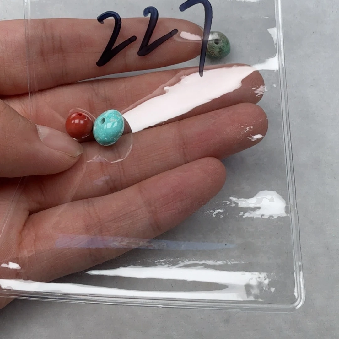 南红玛瑙未镶嵌珠宝奇石