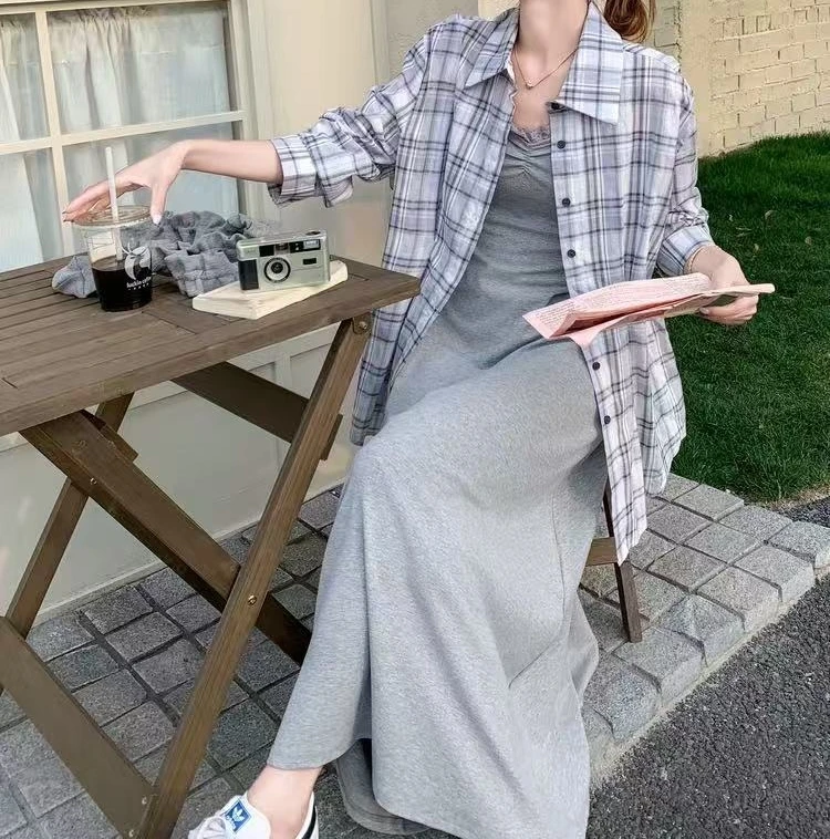 Manmi   蕾丝拼接吊带裙+格纹防晒衬衫套装  5810