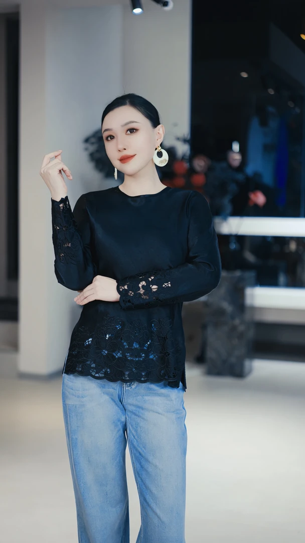 【活动清仓】新中式国风下摆镂空醋酸修身显瘦时尚气质百搭圆领上衣