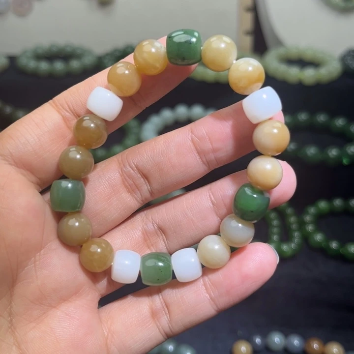 和田玉未镶嵌手链卡10