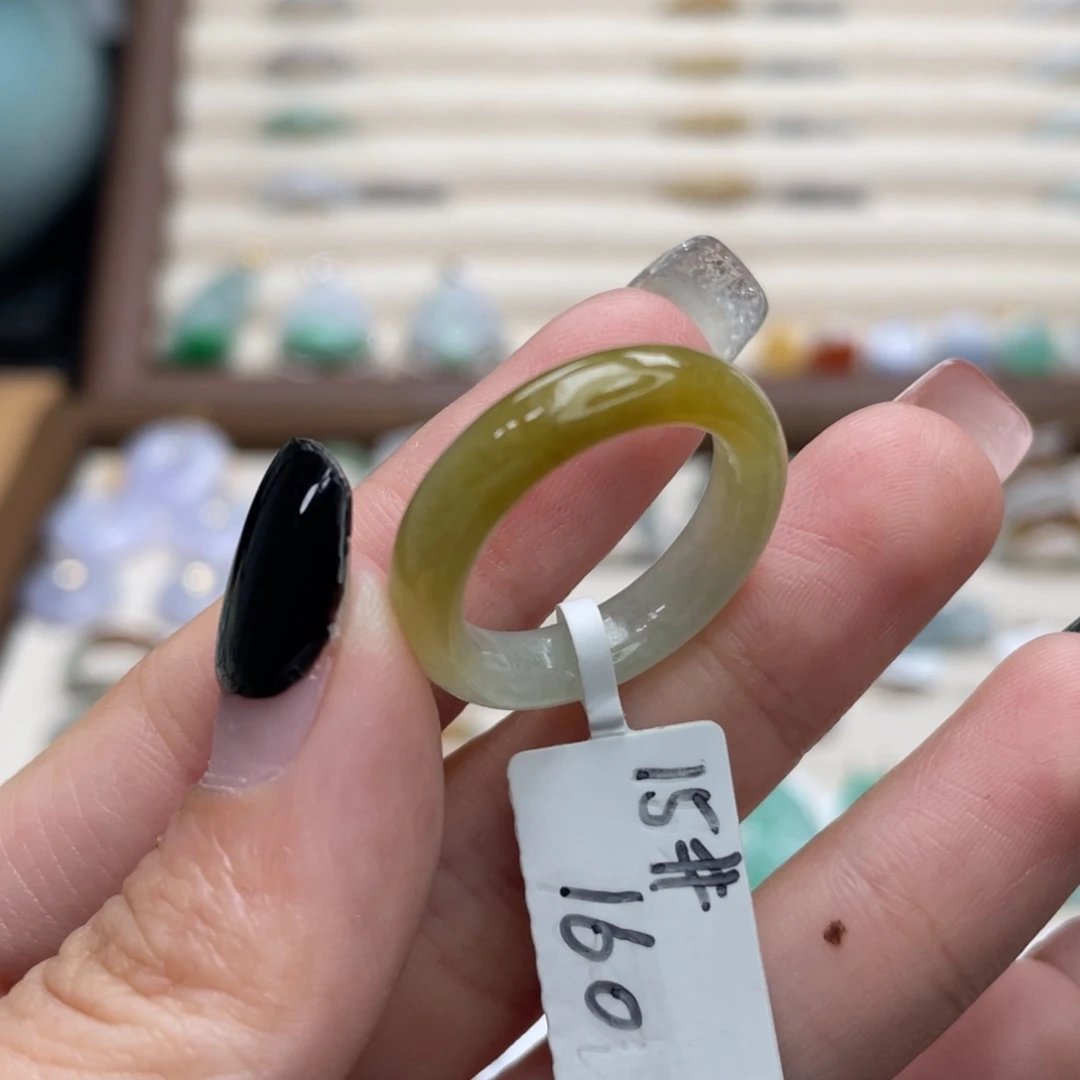 c***翡翠未镶嵌戒圈a38港圈15黄加绿焦糖布丁