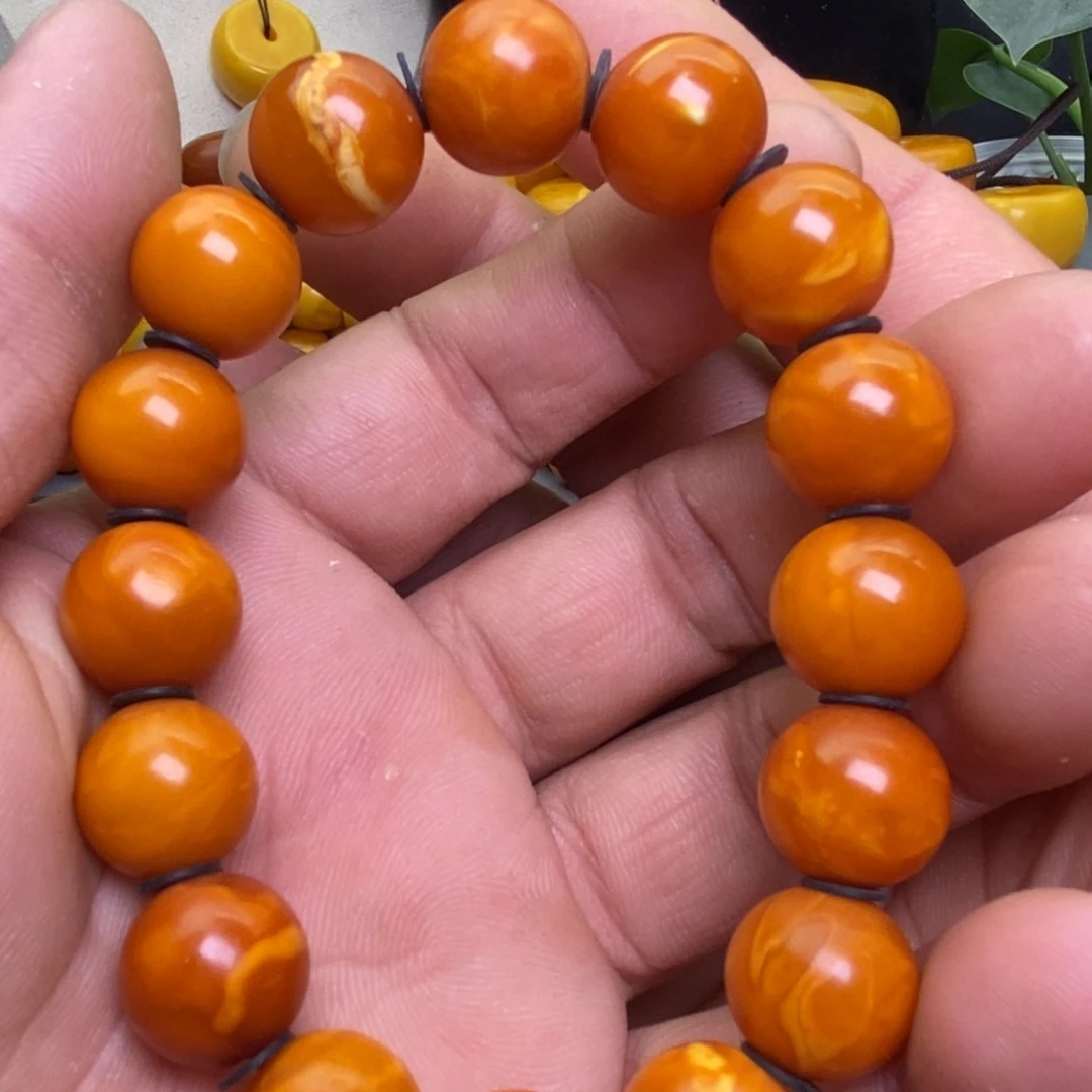 蜜蜡未镶嵌珠宝奇石