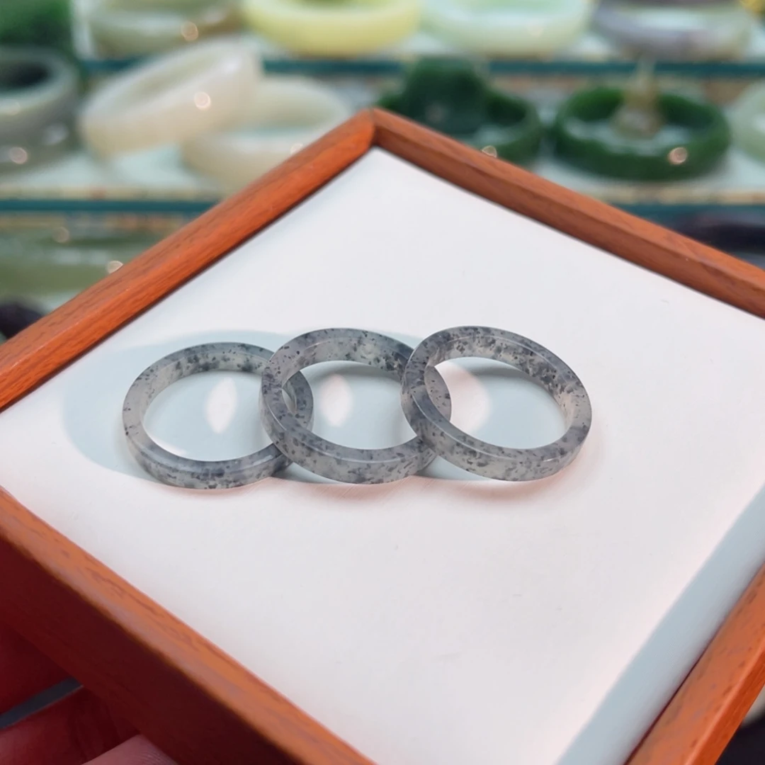 和田玉戒圈未镶嵌多样性随机发拍一发一