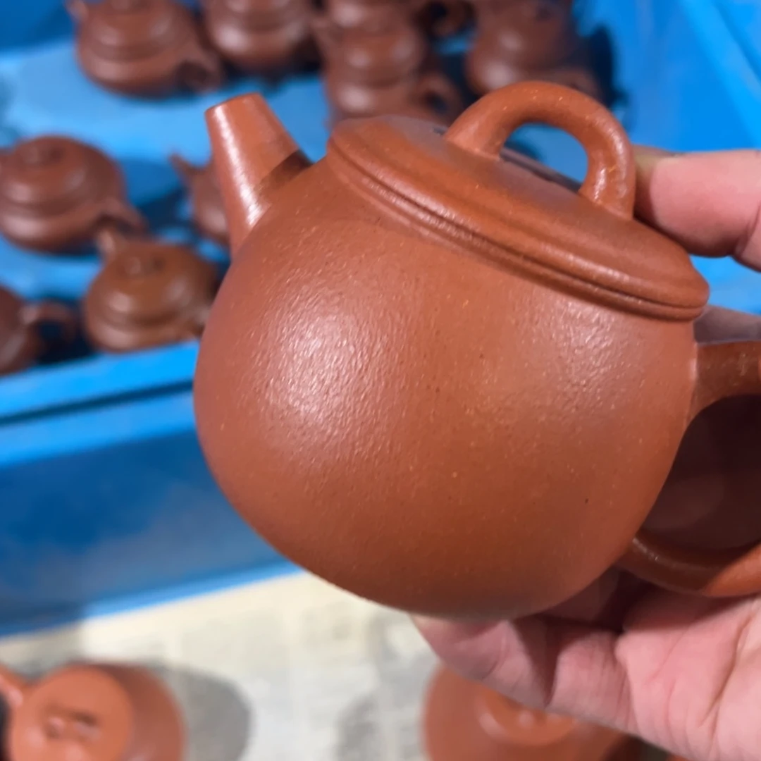 茶壶紫砂紫砂的味道很