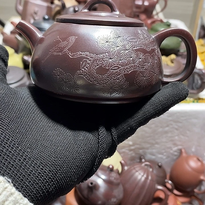 紫砂茶壶微瑕起泡