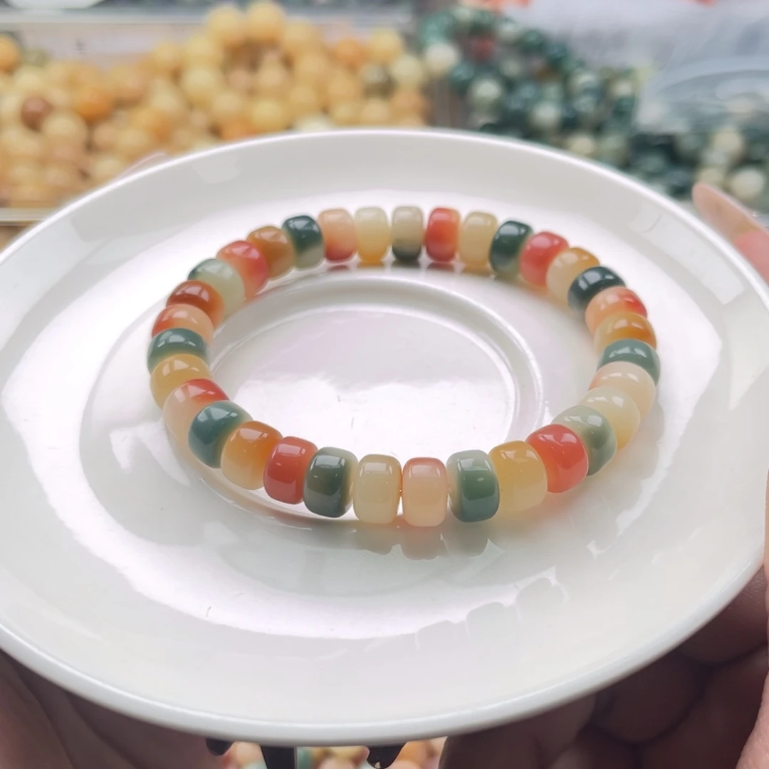 白玉菩提吊坠q9mm120颗。多宝小糖片