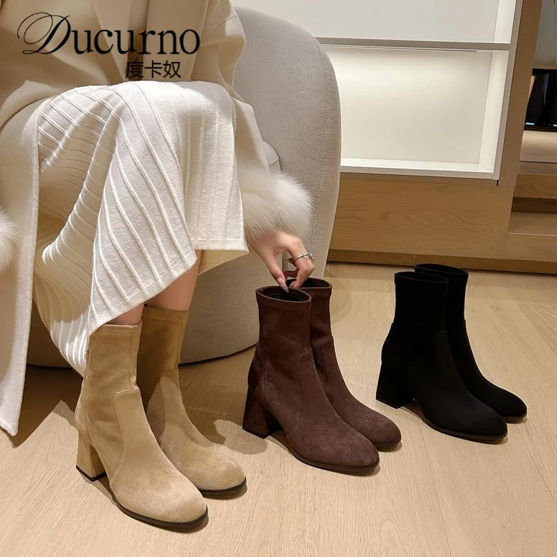 韩系girl~圆头粗跟弹力绒面瘦瘦靴通勤百搭高跟小踝靴黑色短靴女