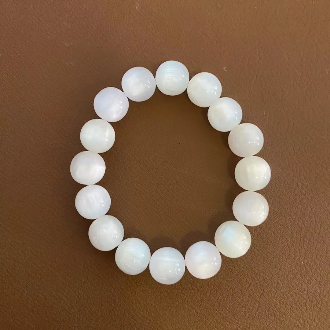 W054七彩白云母手串