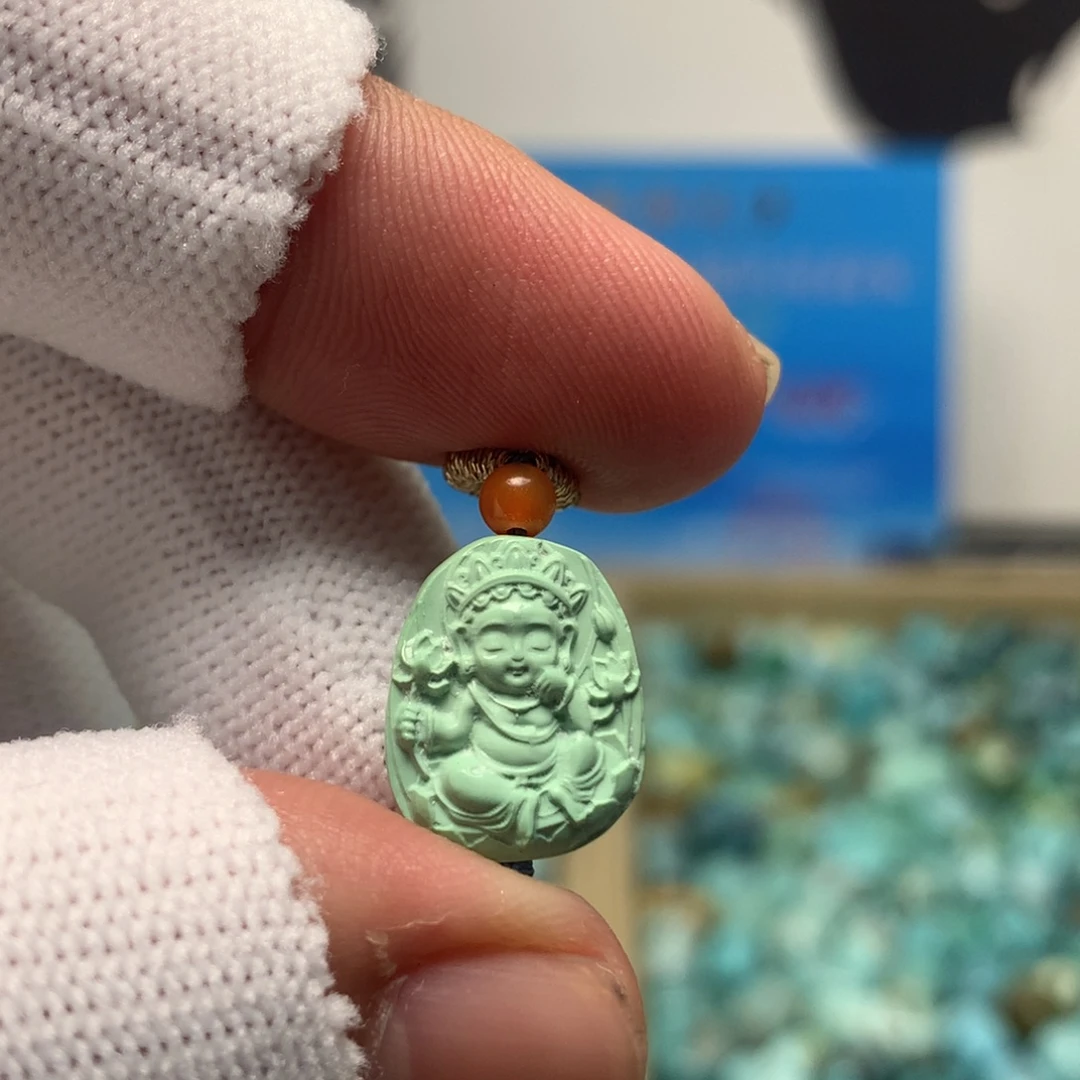 绿松石未镶嵌挂件