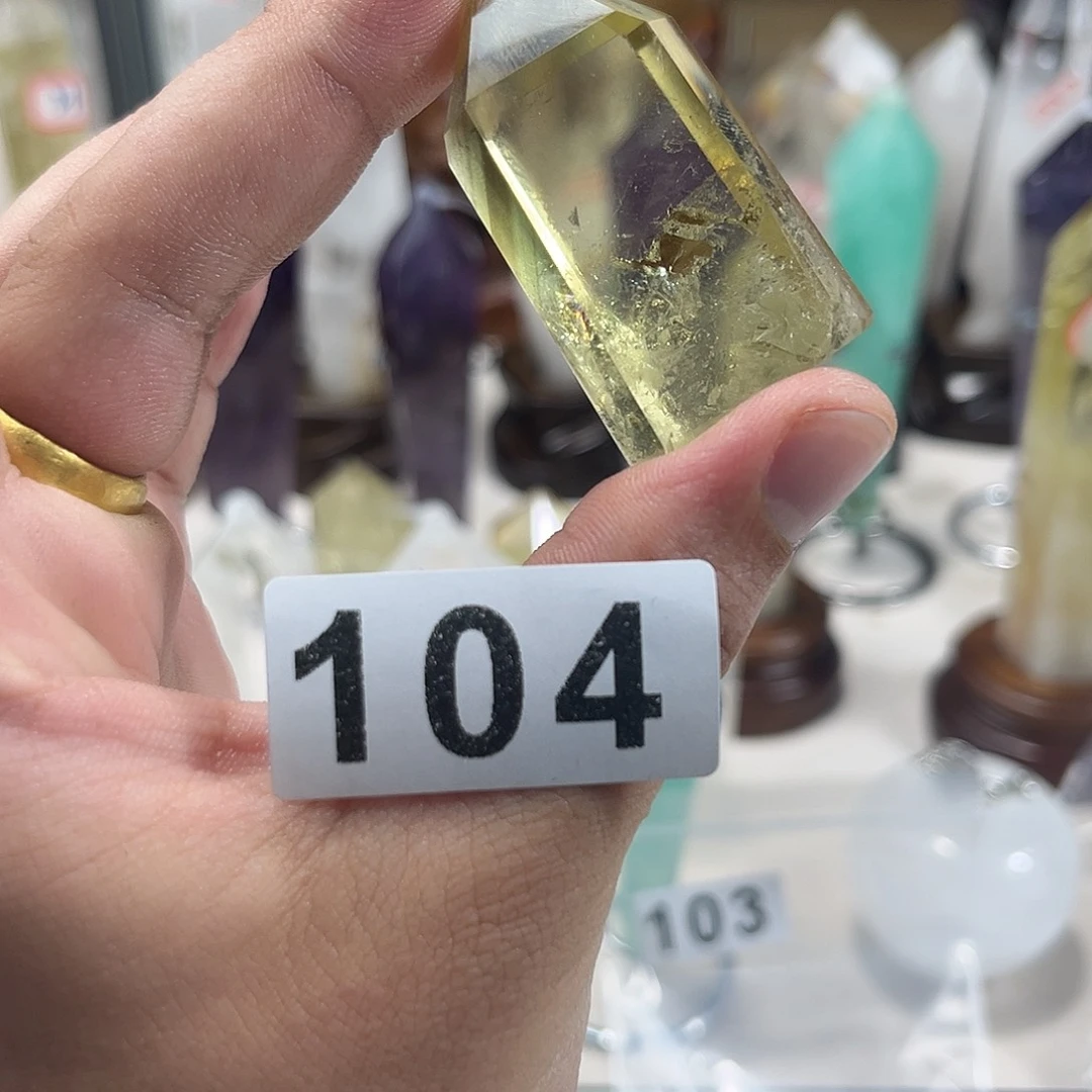 未镶嵌水晶大型摆件（非配饰）