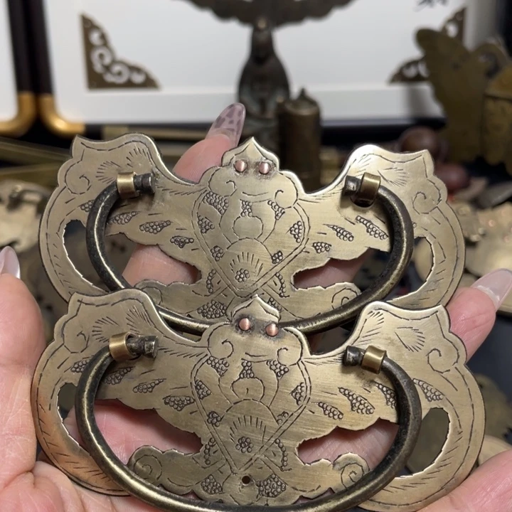 精品蝙蝠拉手一对