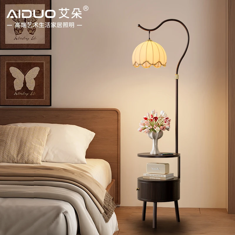 钓鱼灯客厅床头灯卧室高级感沙发旁床头柜床头柜落地灯一体