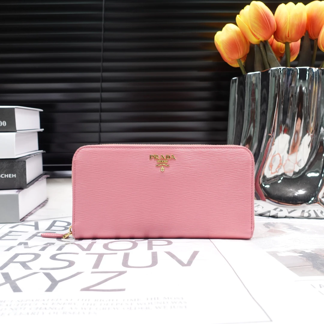 95新 Prada/普拉达 钱包/T10215298
