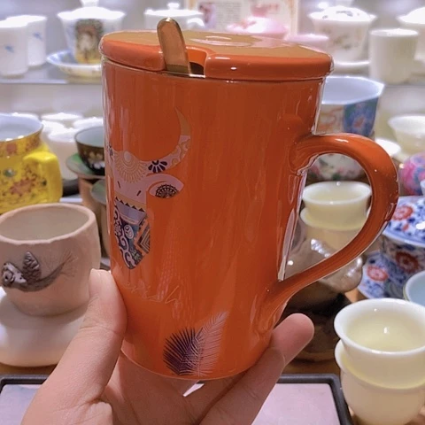 陶瓷制品及陶瓷艺术品