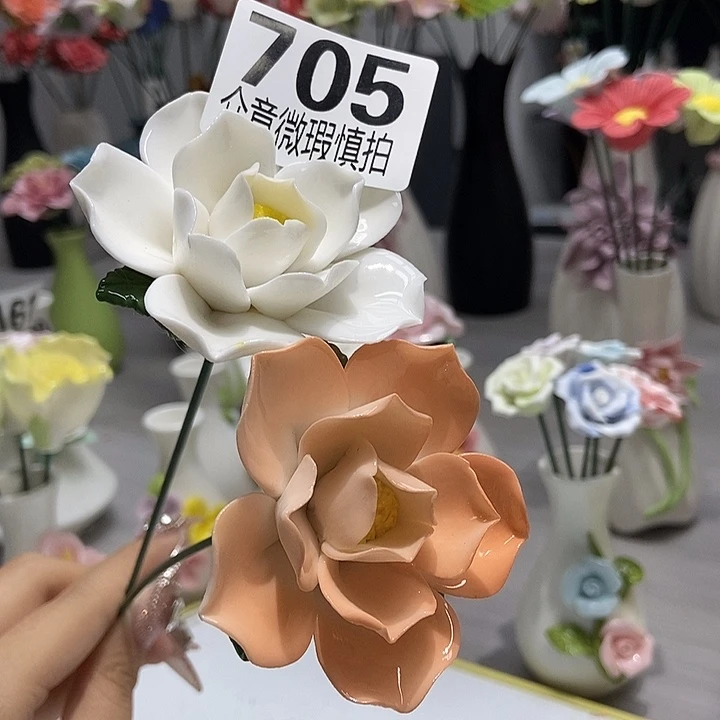 陶瓷纯手工捏花设计