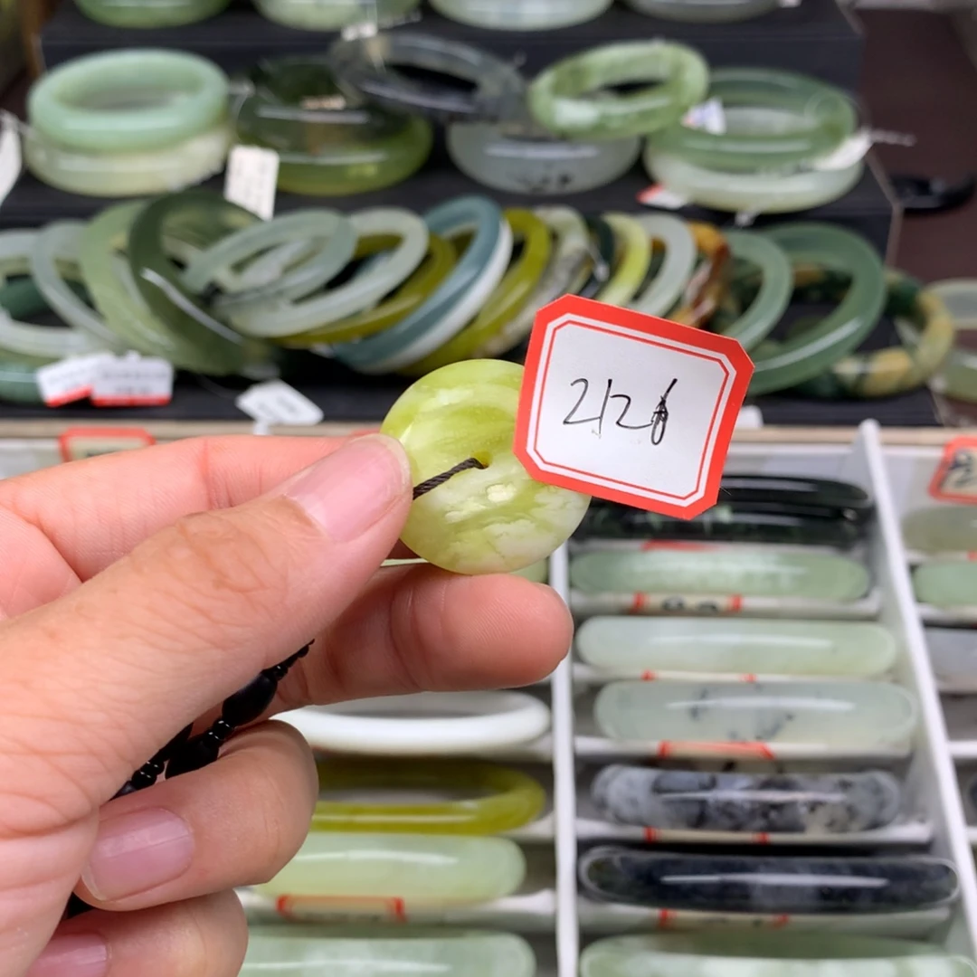 ****人蛇纹石玉未镶嵌手镯2126