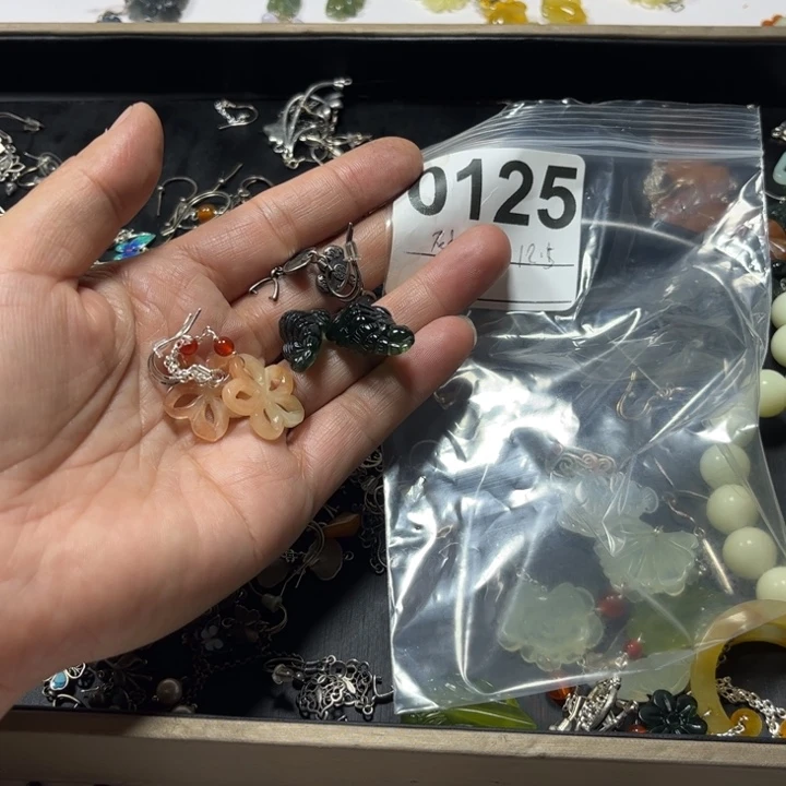 汐***a蛇纹石玉合金耳饰