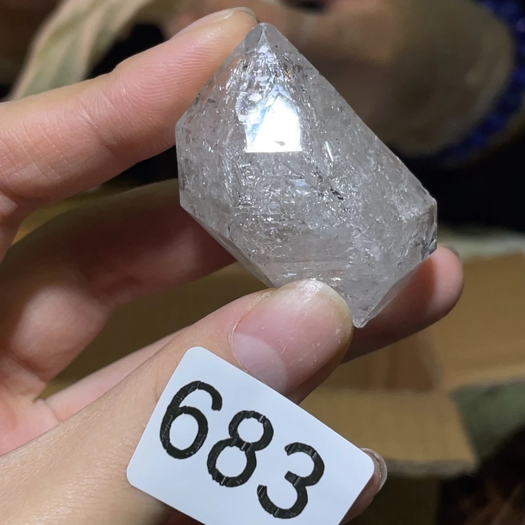 未镶嵌水晶珠宝半成品