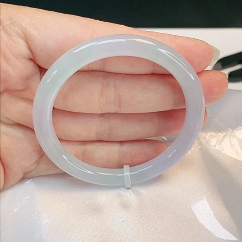 【闪购商品】翡翠手镯未镶嵌圆51.8