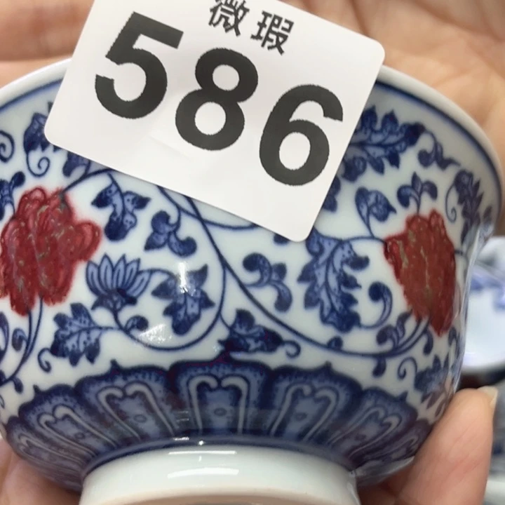 典***典景德镇陶瓷釉里红