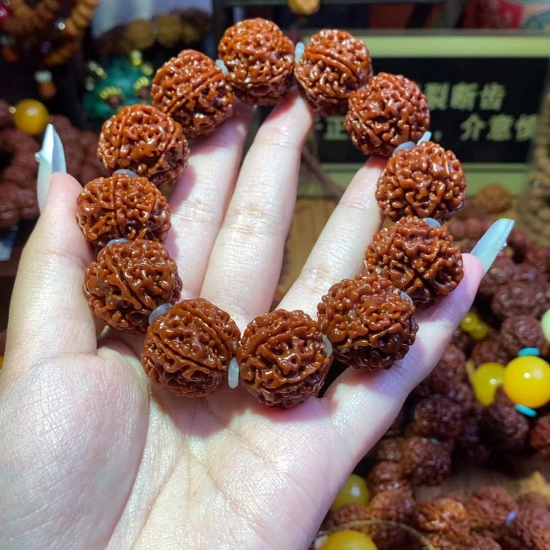 吊坠金刚菩提226原生态玉华