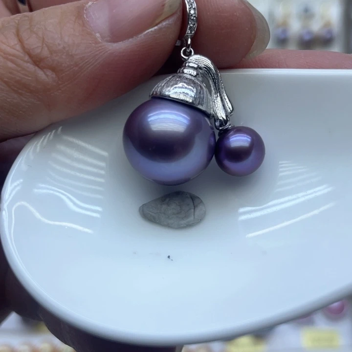 淡水珍珠吊坠(赠链)银S925镶嵌绿****l